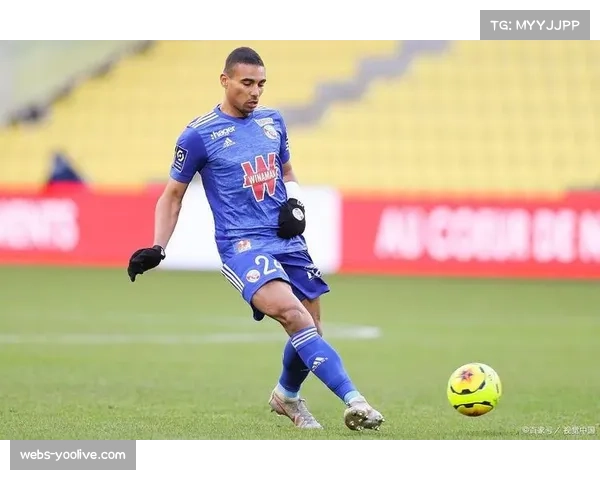 斯特拉斯堡1-1尼斯,客场取分巩固欧战希望