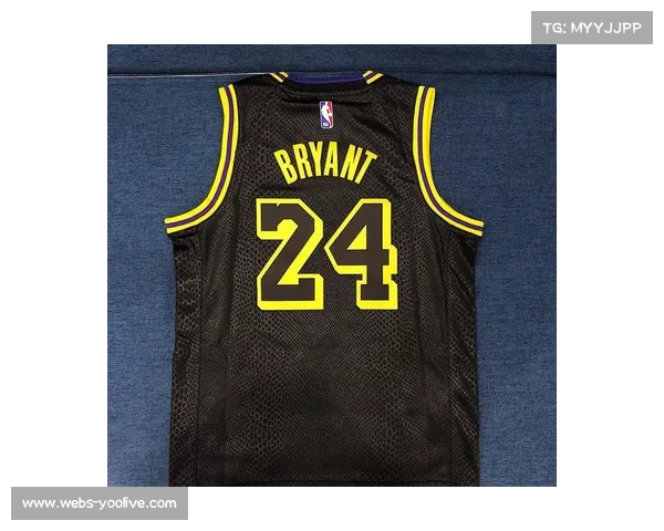 湖人用10天短合同签下科比·巴夫金,后者将穿18号球衣 湖人用10天短合同签下科比·巴夫金,后者将穿18号球衣